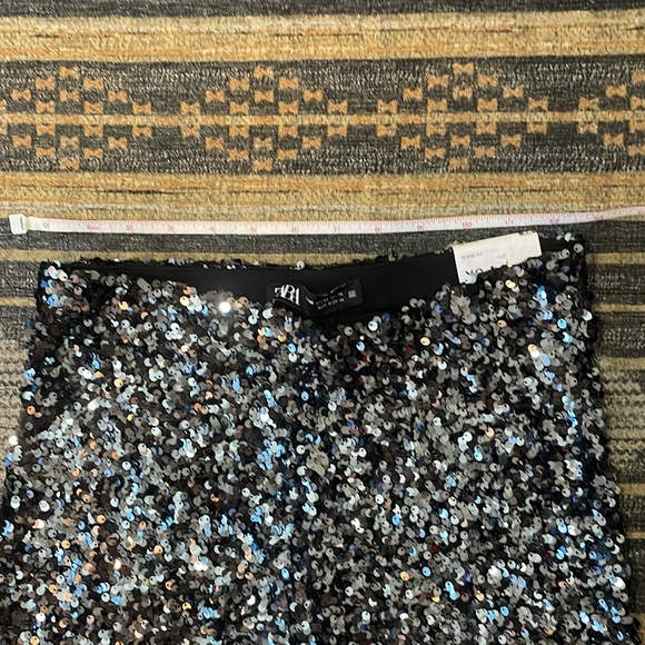 Zara pewter sequin high rise flares- party pants - Picture 8 of 11